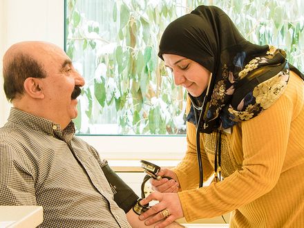 Transkulturelle Aspekte als Hilfestellungen für die Arbeit mit migrierten Personen